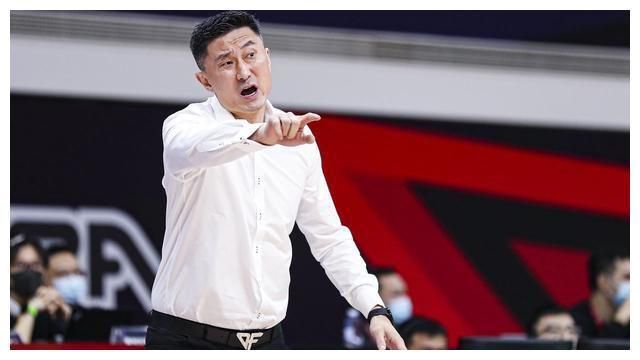 可爱男生龟责榨精到哭污小说